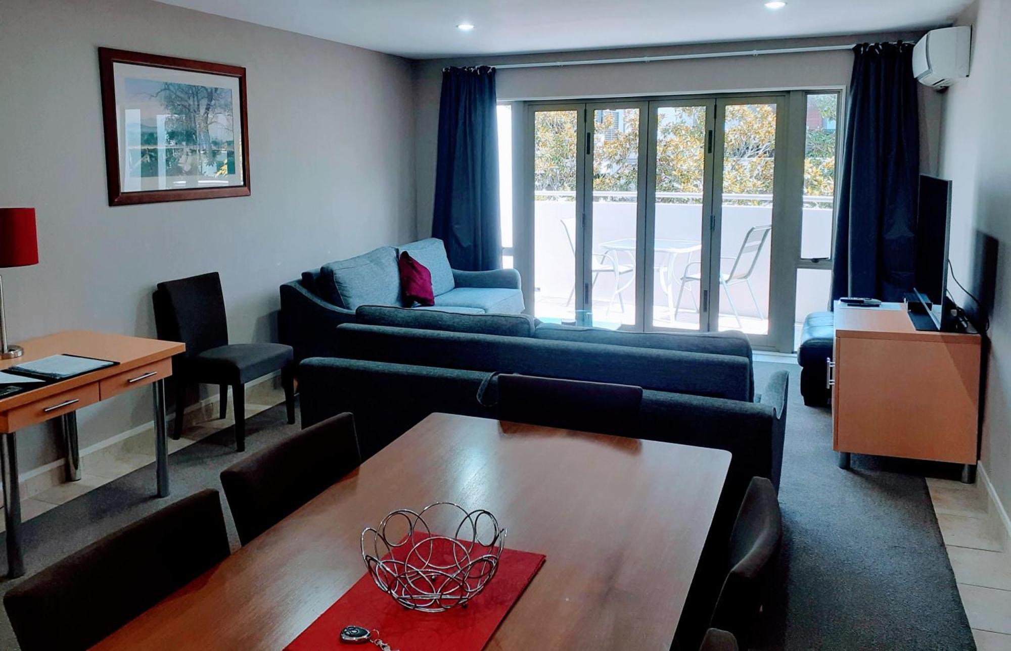 Apartment Fourteen Lago Lago Taupo Exterior foto
